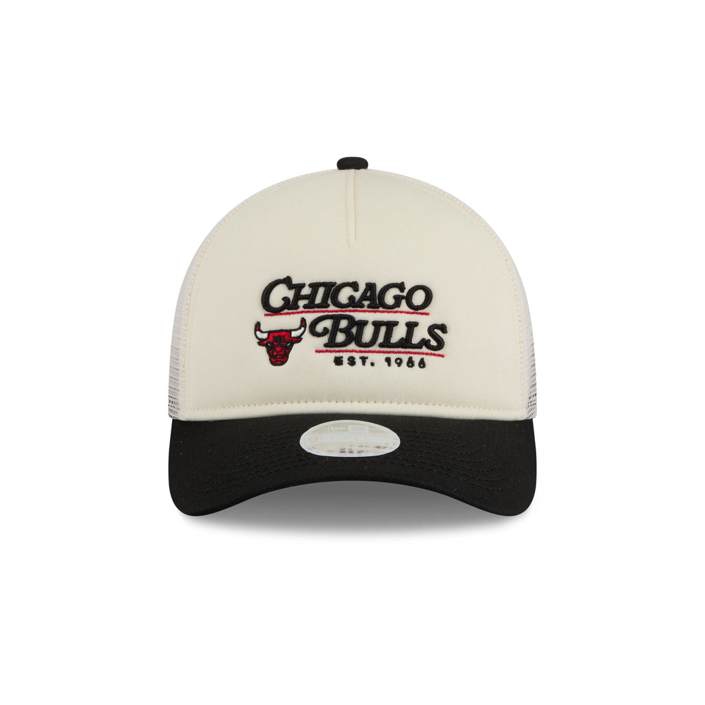 Chicago Bulls Retro Chrome Women's White 9FORTY M-Crown A-Frame Trucker Hat