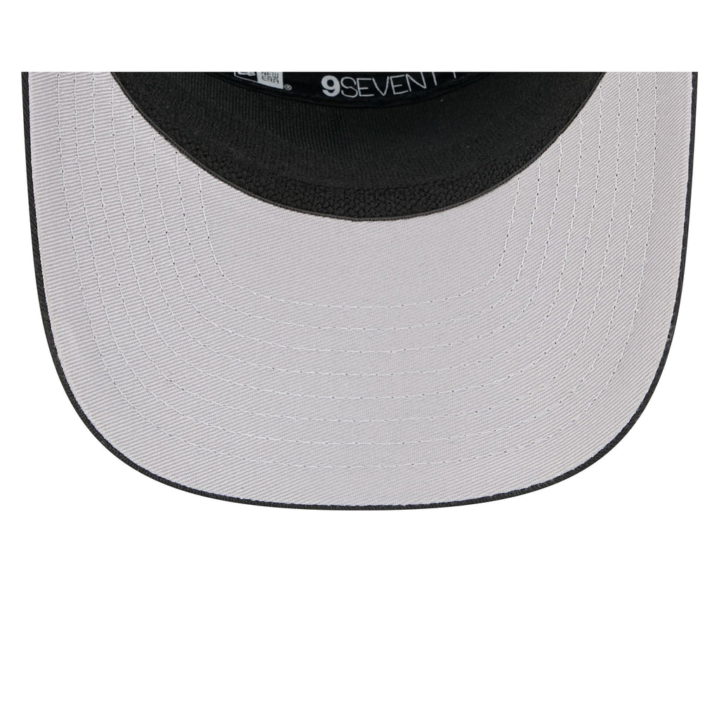 New Orleans Saints Split Panel 9SEVENTY Stretch-Snap Hat