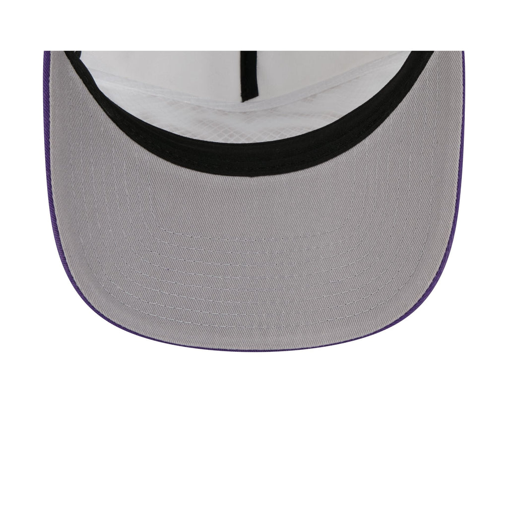 Los Angeles Lakers Gold Scripted 19TWENTY Adjustable Hat