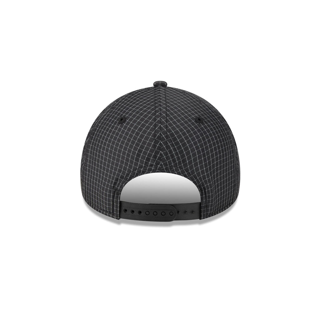 New York Yankees Grid 9FORTY APEX Snapback Hat