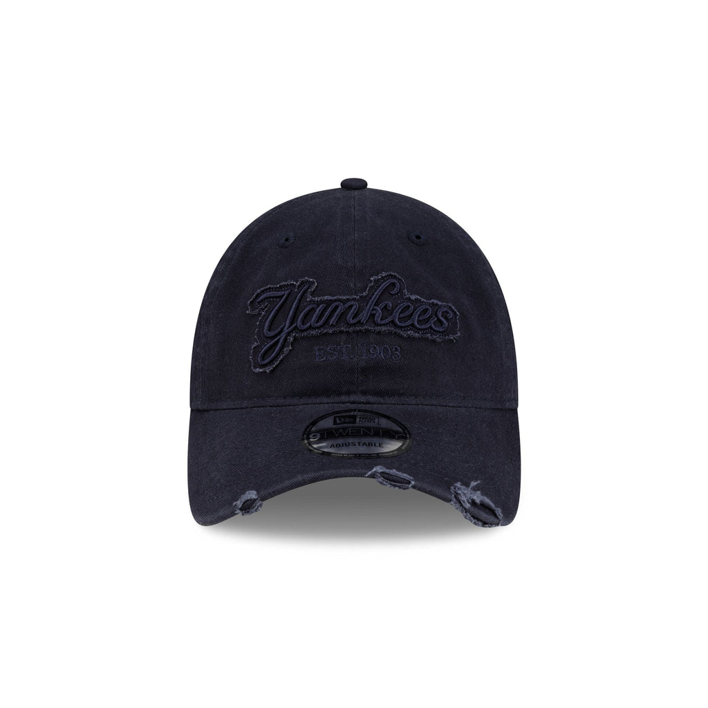 New York Yankees Distressed Wordmark 9TWENTY Adjustable Hat