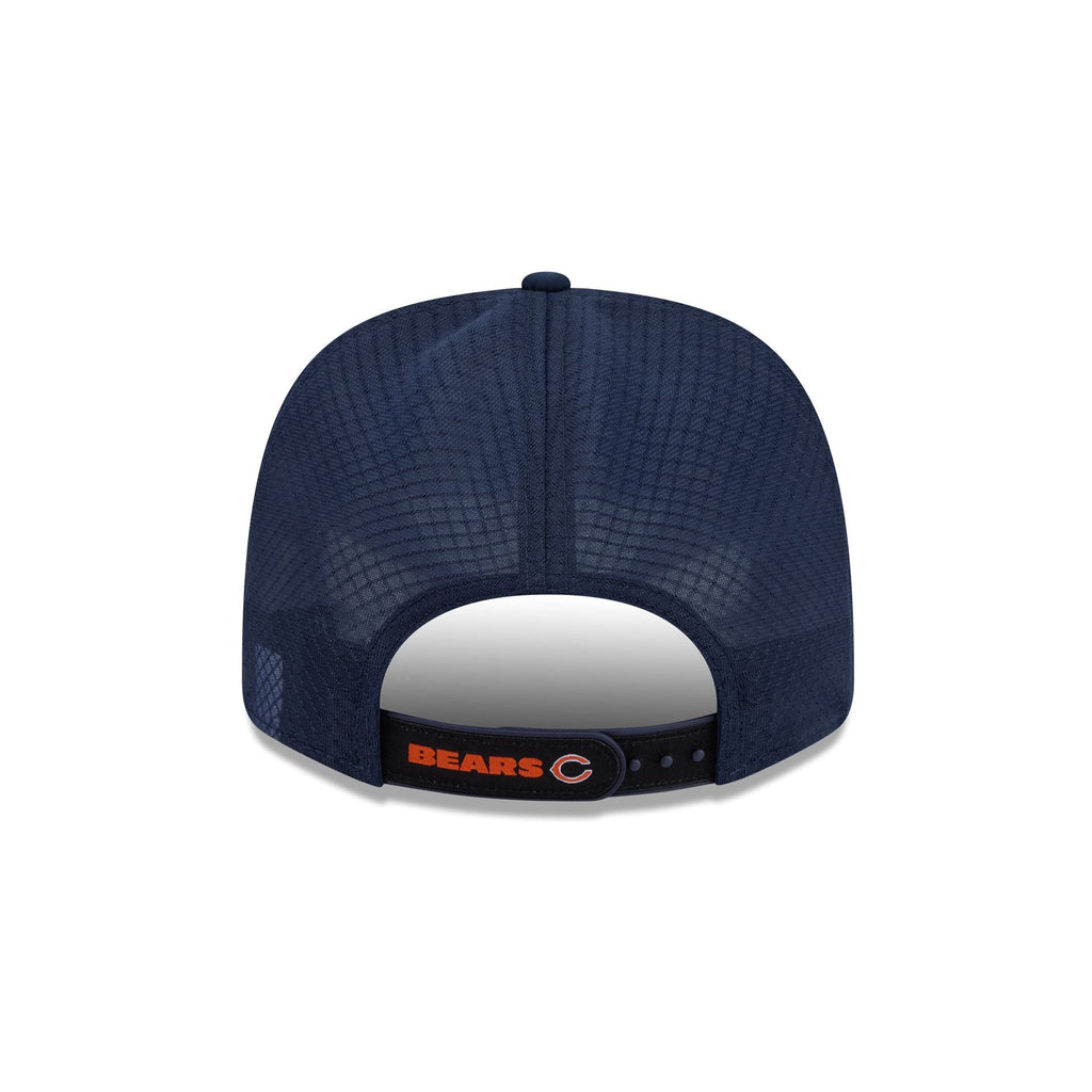Chicago Bears Mini Badge 9SEVENTY Trucker Hat