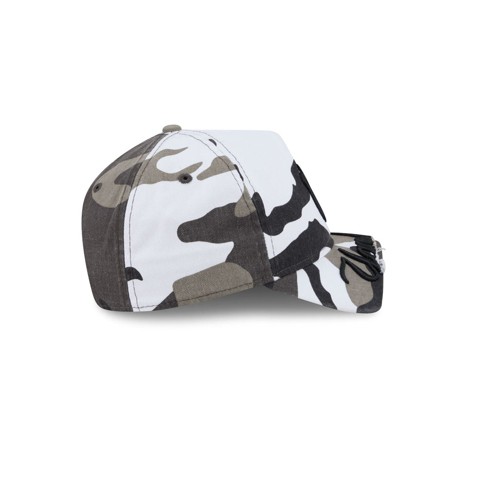 New York Yankees Washed Camo 9FORTY A-Frame Unstructured Cut-Off Visor Snapback Hat