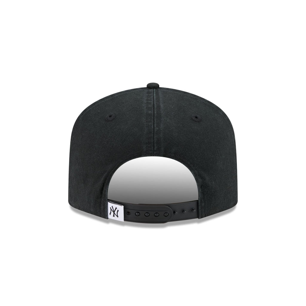 New York Yankees Black 19TWENTY Snapback Hat